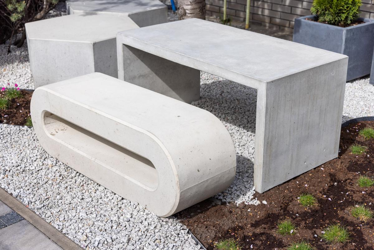Beton to materiał, który łączy trwałość z estetyką. Niewielkie różnice w odcieni